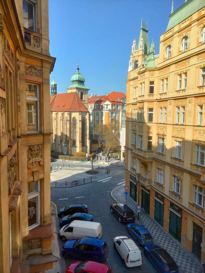Antique Glam Apartment In Old Town Praga Zewnętrze zdjęcie